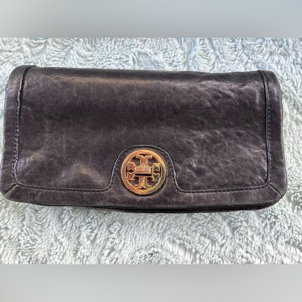 Tory Burch Amanda leather foldover wallet - black